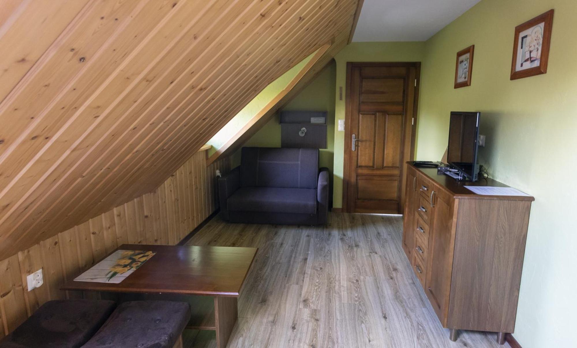 Dom Pod Lipa Villa Jaminy Dış mekan fotoğraf
