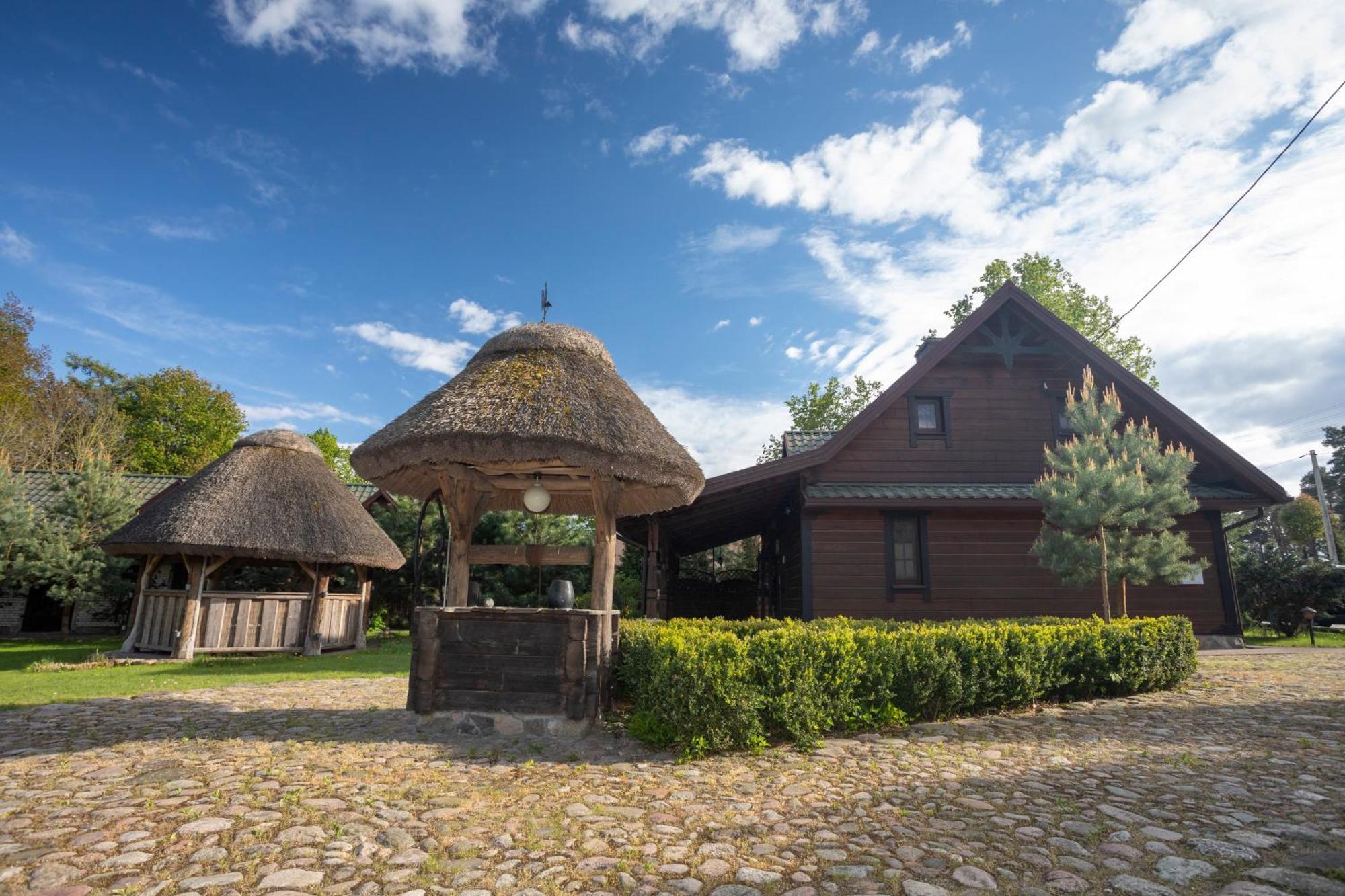 Dom Pod Lipa Villa Jaminy Dış mekan fotoğraf