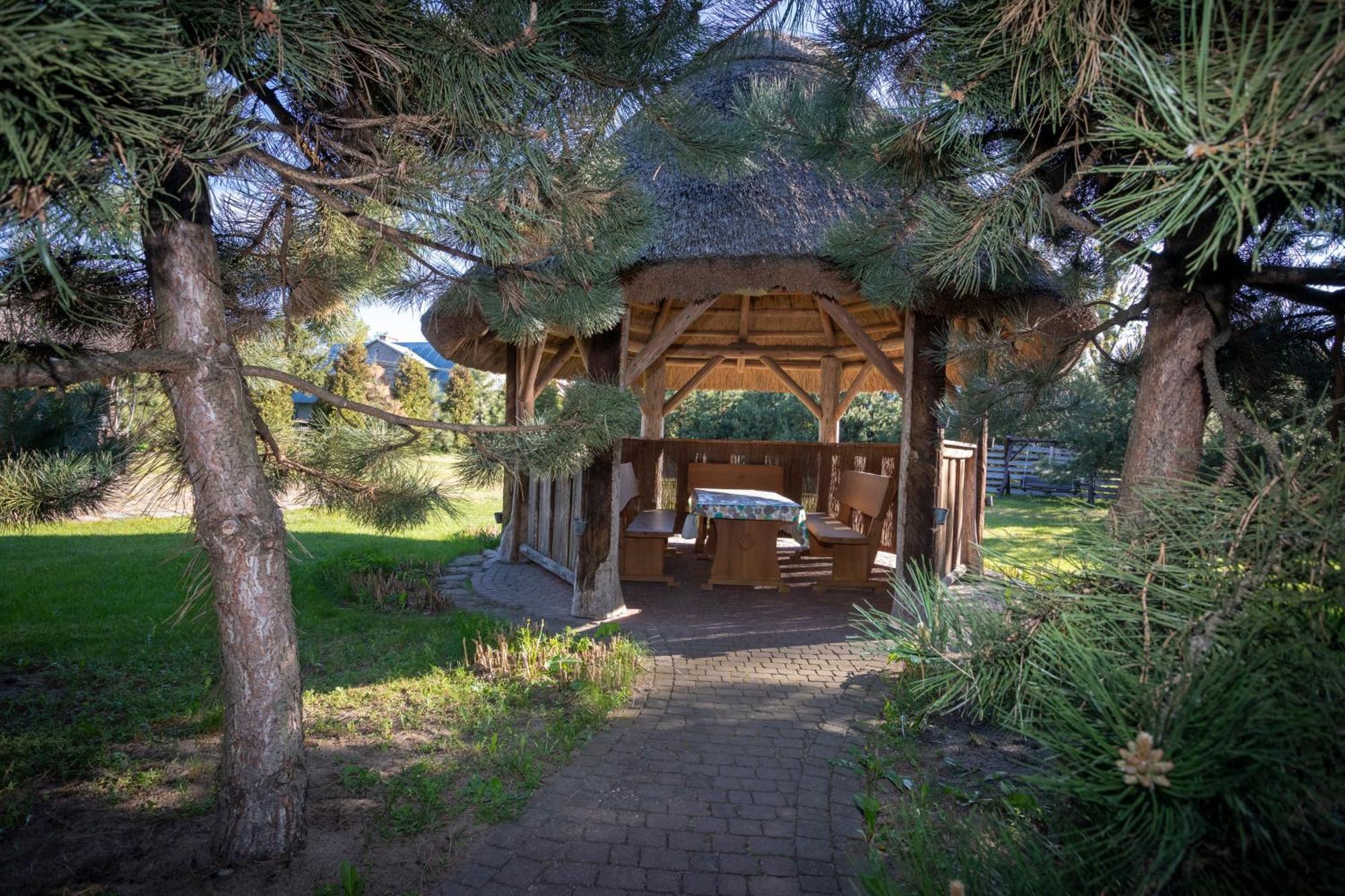 Dom Pod Lipa Villa Jaminy Dış mekan fotoğraf