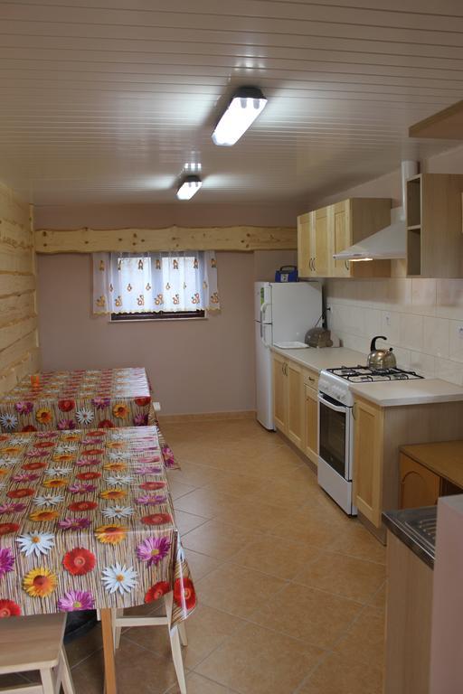 Dom Pod Lipa Villa Jaminy Dış mekan fotoğraf