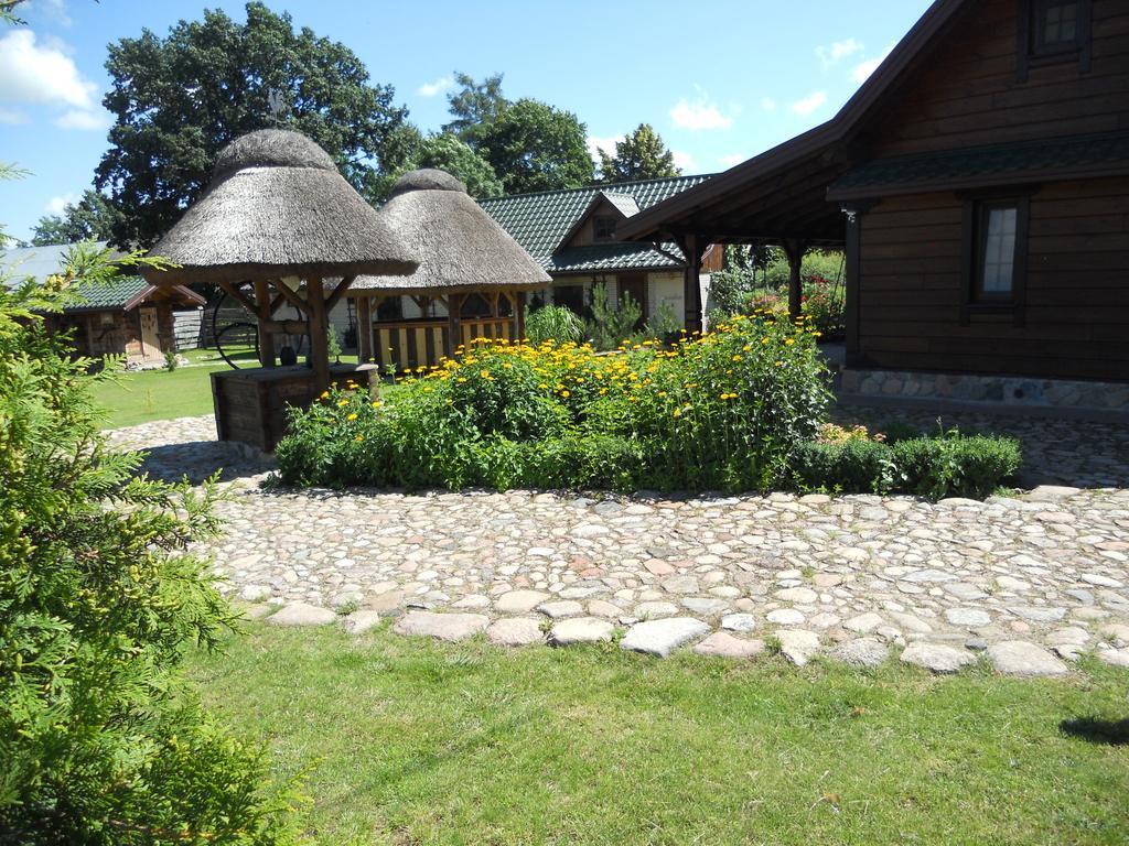 Dom Pod Lipa Villa Jaminy Dış mekan fotoğraf